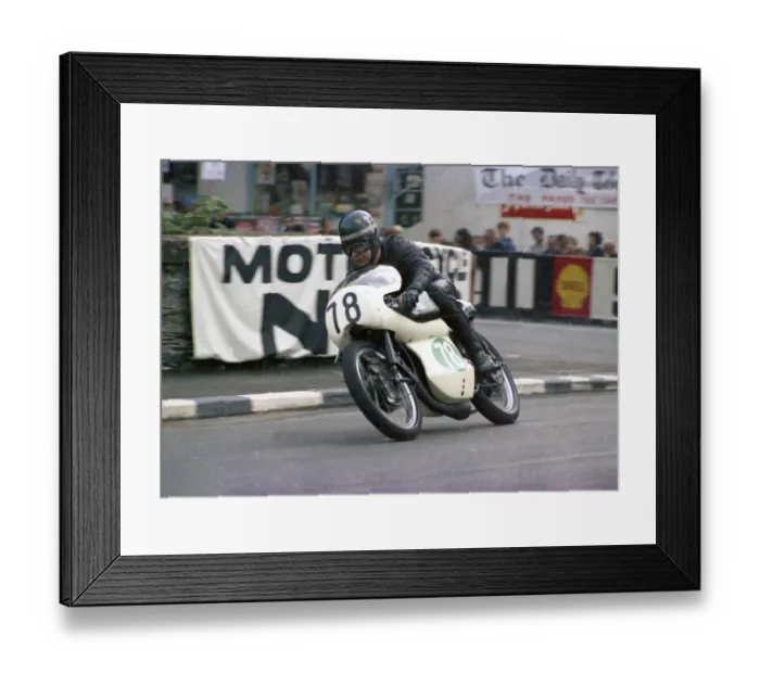 Framed Print : James Ward (Royal Enfield) 1968 Lightweight Manx Grand Prix Framed Print : James Ward (Royal Enfield) 1968 Lightweight Manx Grand Prix