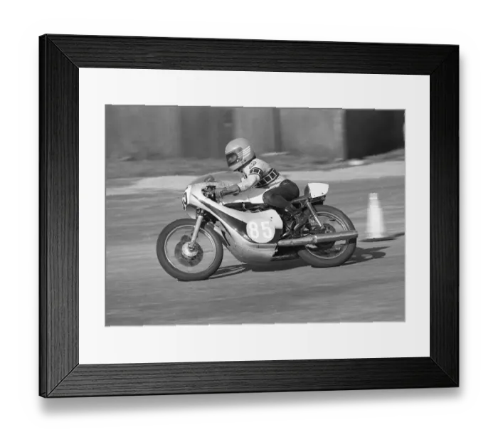 Framed Print : Chris Fargher (Yamaha) 1978 Jurby Airfield Framed Print : Chris Fargher (Yamaha) 1978 Jurby Airfield