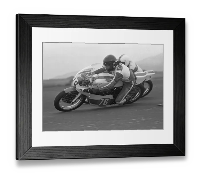 Framed Print : Dave Raybon (Yamaha) 1979 Jurby Airfield Framed Print : Dave Raybon (Yamaha) 1979 Jurby Airfield