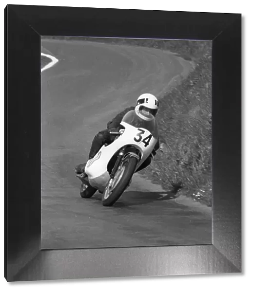 Steve Moynihan (Yamaha) 1975 Jurby Road