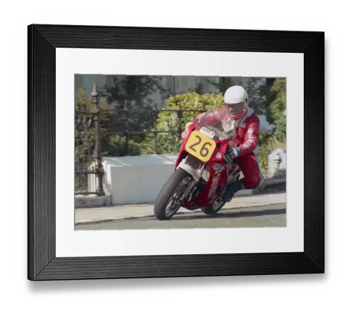 Framed Print : Pete Beale (Yamaha) 1987 Senior Manx Grand Prix Framed Print : Pete Beale (Yamaha) 1987 Senior Manx Grand Prix