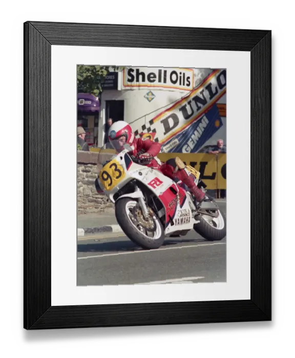 Framed Print : Steve Dowey (Yamaha) 1987 Senior Manx Grand Prix Framed Print : Steve Dowey (Yamaha) 1987 Senior Manx Grand Prix