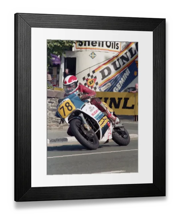 Framed Print : Mike Taylor (Suzuki) 1987 Senior Manx Grand Prix Framed Print : Mike Taylor (Suzuki) 1987 Senior Manx Grand Prix