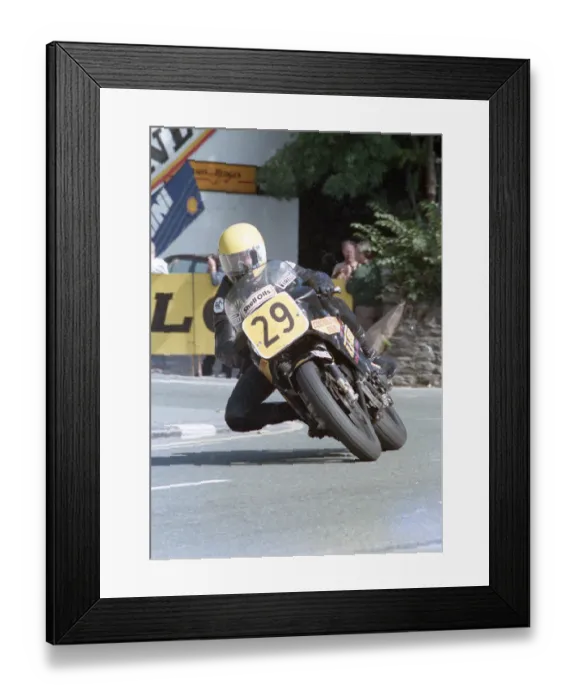 Framed Print : Adam Woodhall (Suzuki) 1987 Senior Manx Grand Prix Framed Print : Adam Woodhall (Suzuki) 1987 Senior Manx Grand Prix