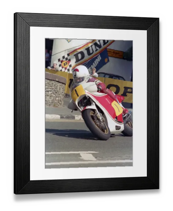 Framed Print : John Davis (Suzuki) 1987 Senior Manx Grand Prix Framed Print : John Davis (Suzuki) 1987 Senior Manx Grand Prix