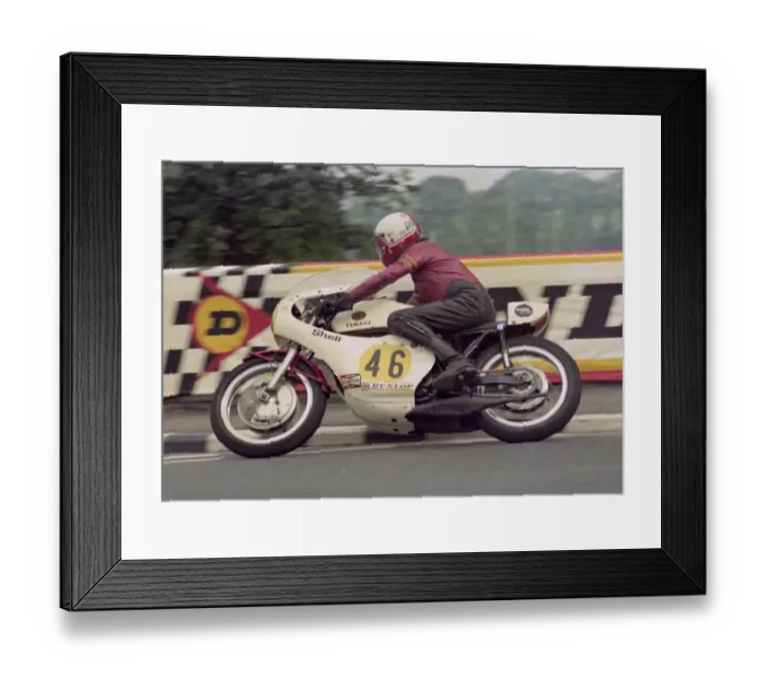 Framed Print : Mick Chatterton (Yamaha) 1976 Senior TT Framed Print : Mick Chatterton (Yamaha) 1976 Senior TT