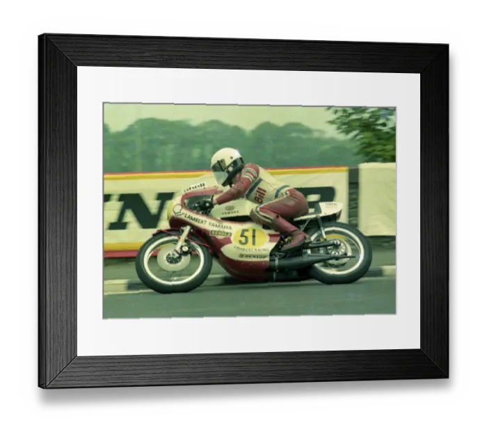 Framed Print : Bill Bowman (Yamaha) 1976 Senior TT Framed Print : Bill Bowman (Yamaha) 1976 Senior TT