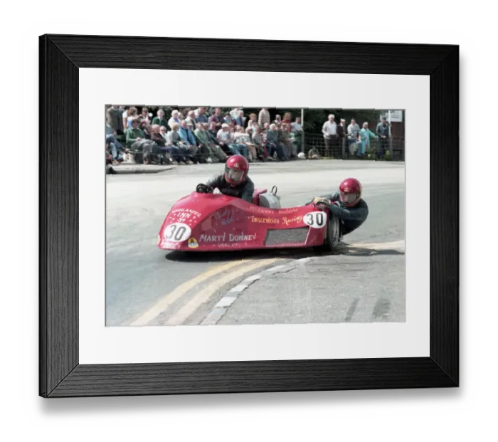 Framed Print : Artie Oates & Edda Oates (Yamaha) 1984 Sidecar TT Framed Print : Artie Oates & Edda Oates (Yamaha) 1984 Sidecar TT