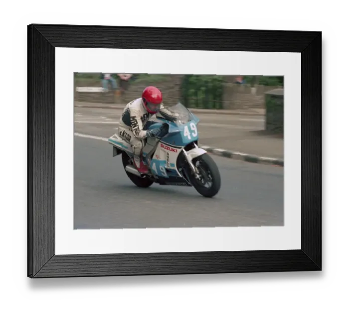 Framed Print : Nigel Bryan (Suzuki) 1986 Production B TT Framed Print : Nigel Bryan (Suzuki) 1986 Production B TT