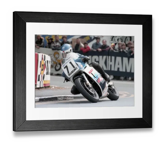 Framed Print : Kevin Hughes (Suzuki) 1985 Production B TT Framed Print : Kevin Hughes (Suzuki) 1985 Production B TT