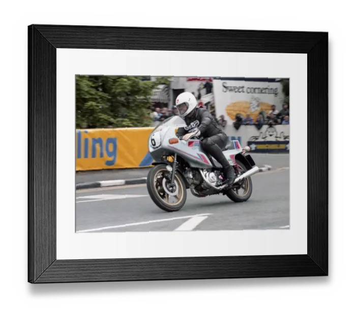 Framed Print : George Begg (Ducati) 1982 Parade Lap Framed Print : George Begg (Ducati) 1982 Parade Lap