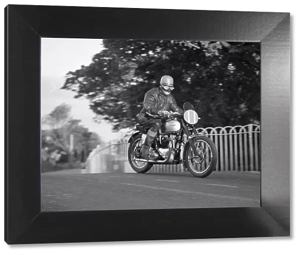 Peter Crebbin (Triumph) 1949 Senior Clubman TT