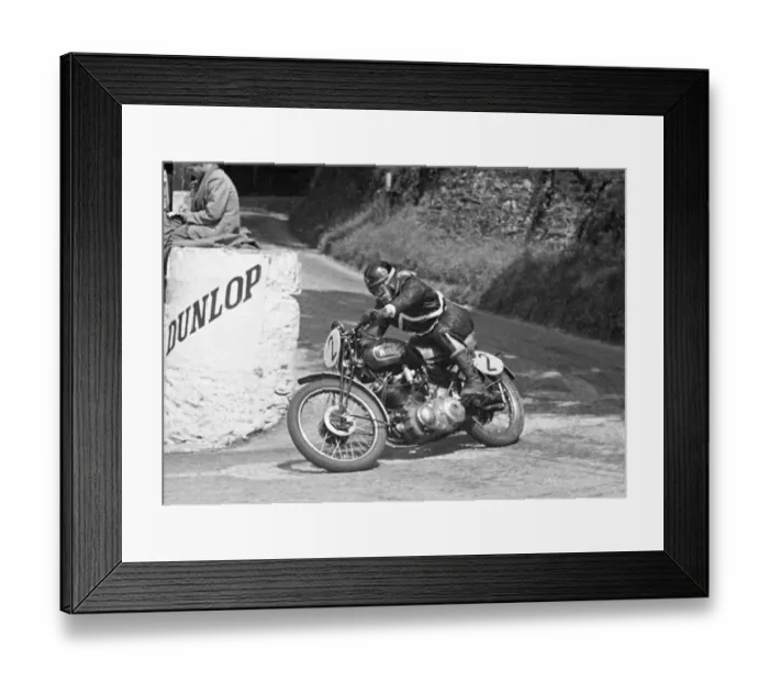 Framed Print : Dennis Lashmar (Vincent) 1949 1000 Clubman TT Framed Print : Dennis Lashmar (Vincent) 1949 1000 Clubman TT
