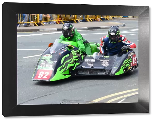 Debbie Barron & Karl Schofield (Oscar) 2013 Sidecar TT