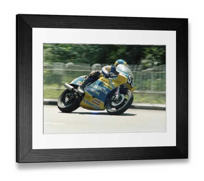 Framed Print : Dave Woolams (Kawasaki) 1987 Formula Two TT Framed Print : Dave Woolams (Kawasaki) 1987 Formula Two TT