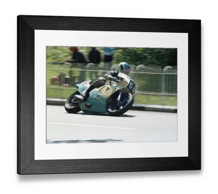 Framed Print : John Byrne (Yamaha) 1987 Formula Two TT Framed Print : John Byrne (Yamaha) 1987 Formula Two TT
