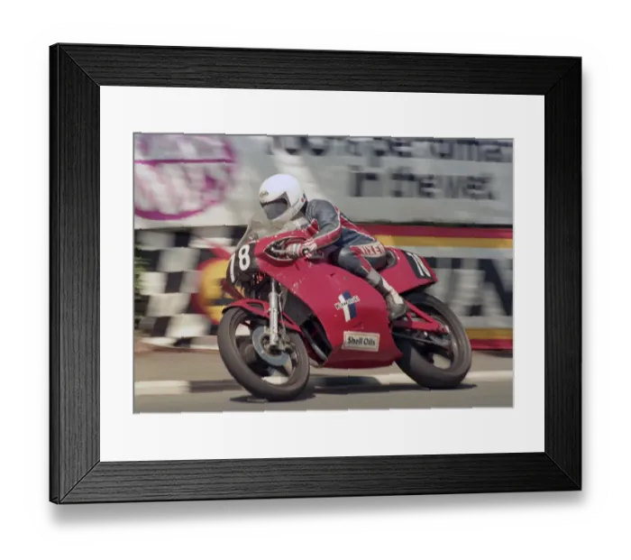 Framed Print : Alan Smith (Kawasaki) 1987 Formula Two TT Framed Print : Alan Smith (Kawasaki) 1987 Formula Two TT