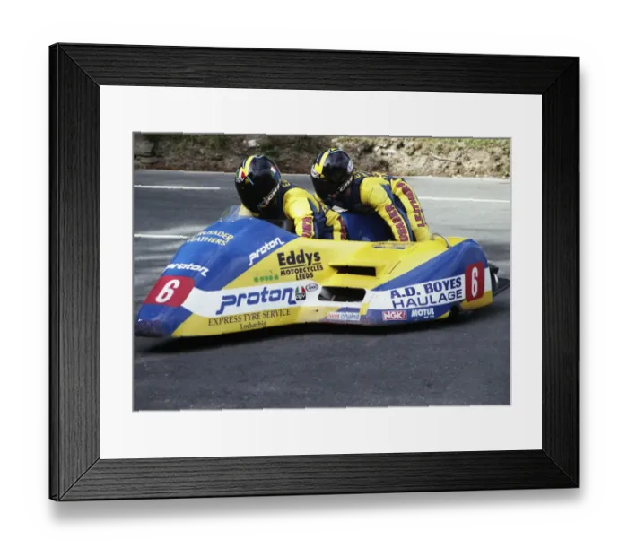 Framed Print : Rob Fisher & Mike Wynn (Jacobs Yamaha) 1994 Sidecar TT Framed Print : Rob Fisher & Mike Wynn (Jacobs Yamaha) 1994 Sidecar TT