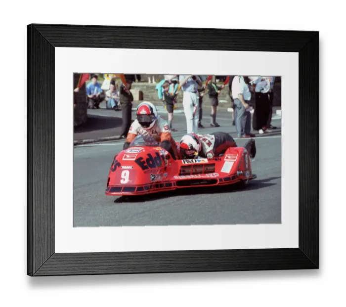 Framed Print : Eddy Wright & Peter Hill (Ireson Honda) 1992 Sidecar TT Framed Print : Eddy Wright & Peter Hill (Ireson Honda) 1992 Sidecar TT