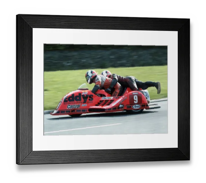 Framed Print : Eddy Wright & Peter Hill (Ireson Honda) 1992 Sidecar TT Framed Print : Eddy Wright & Peter Hill (Ireson Honda) 1992 Sidecar TT