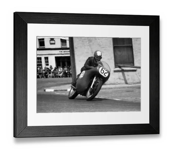 Framed Print : Ladi Richter (Norton) 1960 Junior TT Framed Print : Ladi Richter (Norton) 1960 Junior TT