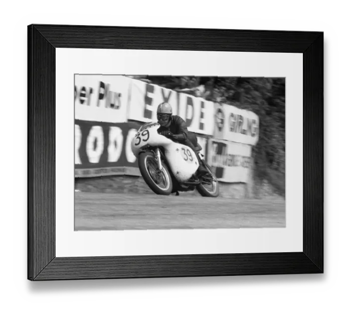 Framed Print : Bob Rowbottom (Norton) 1960 Senior TT Framed Print : Bob Rowbottom (Norton) 1960 Senior TT