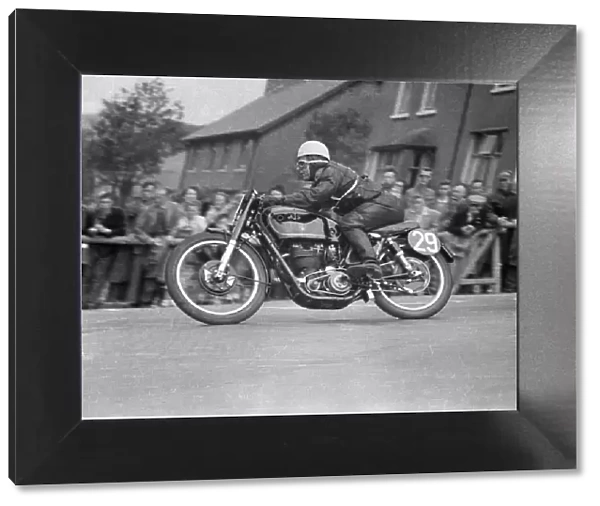 Sid Franklen (AJS) 1952 Junior TT