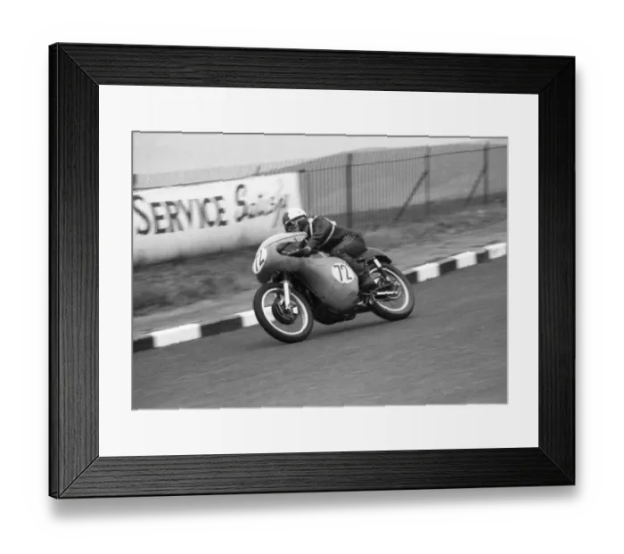 Framed Print : Roland Foll (Matchless) 1961 Senior TT Framed Print : Roland Foll (Matchless) 1961 Senior TT