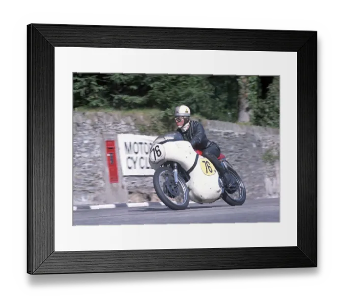 Framed Print : Tom Goodfellow (HGS) 1967 Senior Manx Grand Prix Framed Print : Tom Goodfellow (HGS) 1967 Senior Manx Grand Prix