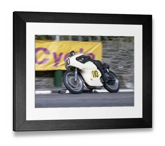 Framed Print : Brian Ball (Norton) 1967 Senior Manx Grand Prix Framed Print : Brian Ball (Norton) 1967 Senior Manx Grand Prix
