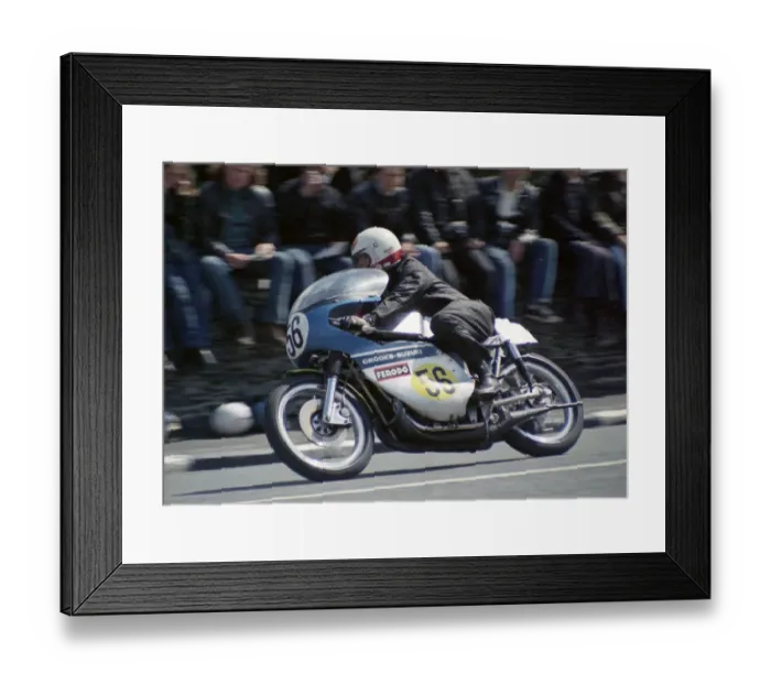 Framed Print : Steve Tonkin (Crooks Suzuki) 1974 Senior TT
