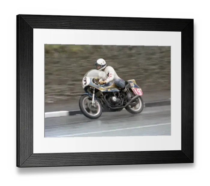 Framed Print : Phil Odlin (Honda) 1978 Newcomers Manx Grand Prix Framed Print : Phil Odlin (Honda) 1978 Newcomers Manx Grand Prix
