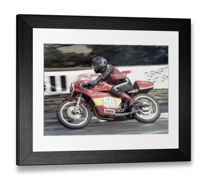 Framed Print : Gareth Lawrence (Yamaha) 1978 Lightweight Manx Grand Prix Framed Print : Gareth Lawrence (Yamaha) 1978 Lightweight Manx Grand Prix