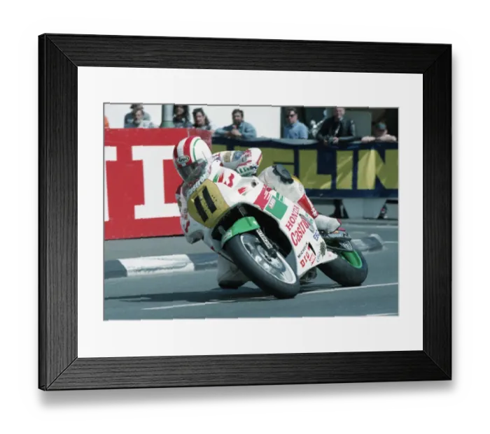Framed Print : Phillip McCallen (Honda) 1994 Supersport 600 TT Framed Print : Phillip McCallen (Honda) 1994 Supersport 600 TT