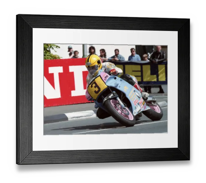 Framed Print : Joey Dunlop (Honda) 1994 Supersport 600 TT Framed Print : Joey Dunlop (Honda) 1994 Supersport 600 TT