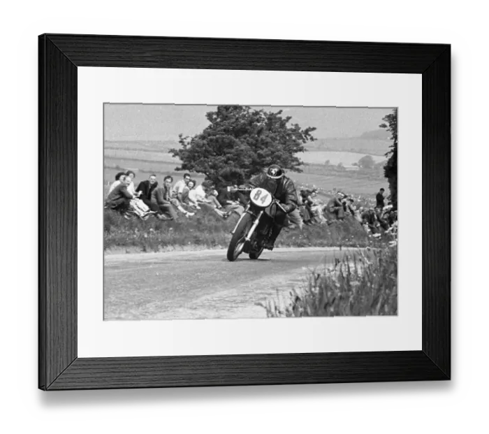 Framed Print : Len Perry (Norton) 1951 Junior TT Framed Print : Len Perry (Norton) 1951 Junior TT
