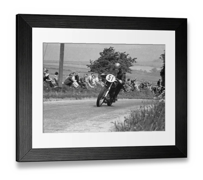 Framed Print : Dennis Lashmar (Norton) 1951 Junior TT Framed Print : Dennis Lashmar (Norton) 1951 Junior TT