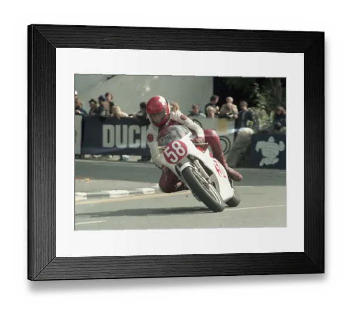 Framed Print : Tony Goodwin (Yamaha) 1984 Newcomers Manx Grand Prix Framed Print : Tony Goodwin (Yamaha) 1984 Newcomers Manx Grand Prix