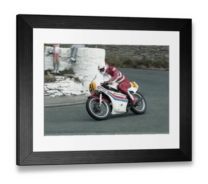 Framed Print : Chris Kneen (Yamaha) 1984 Senior Manx Grand Prix Framed Print : Chris Kneen (Yamaha) 1984 Senior Manx Grand Prix