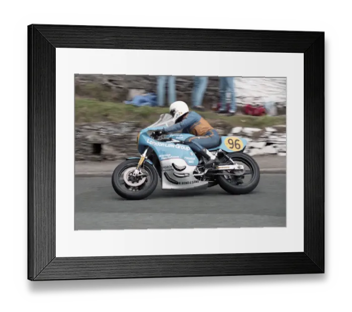 Framed Print : Steve Linsdell (Moriwaki) 1984 Senior Manx Grand Prix