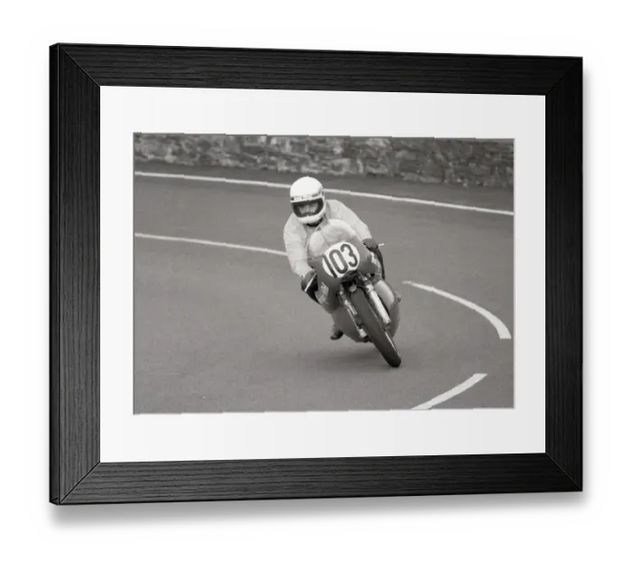 Framed Print : John Raynor (Honda) 1985 Classic Manx Grand Prix Framed Print : John Raynor (Honda) 1985 Classic Manx Grand Prix