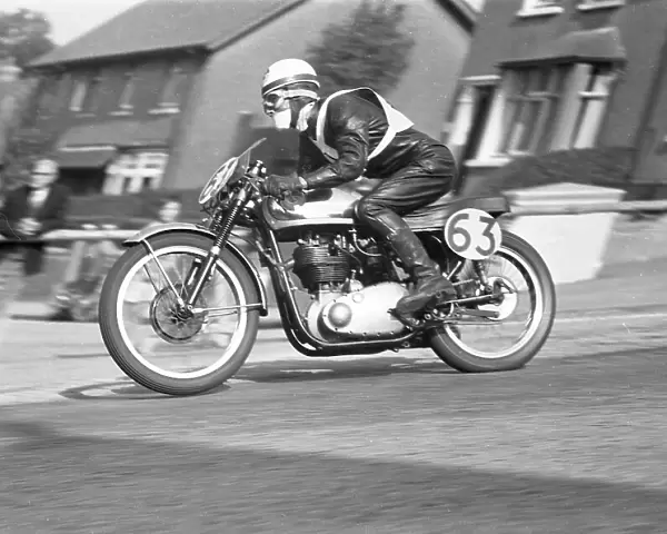 John Goldsmith (BSA) 1959 Junior Manx Grand Prix