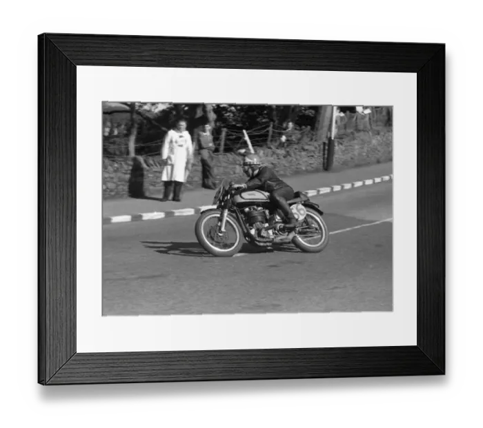 Framed Print : Harold Riley (Norton) 1958 Junior Manx Grand Prix Framed Print : Harold Riley (Norton) 1958 Junior Manx Grand Prix