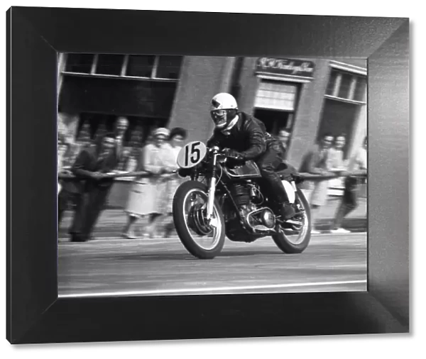 Graham Dickson (AJS) 1962 Junior Manx Grand Prix