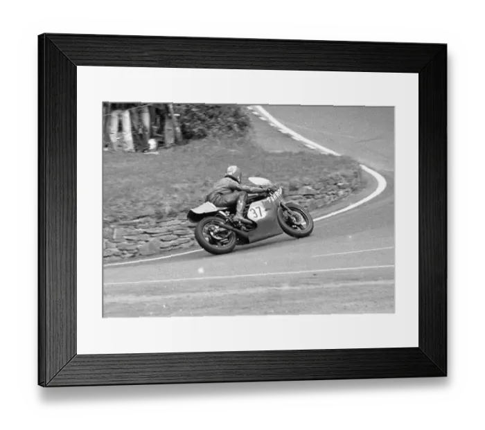 Framed Print : Richard Rose (Fahron) 1981 Senior Manx Grand Prix Framed Print : Richard Rose (Fahron) 1981 Senior Manx Grand Prix