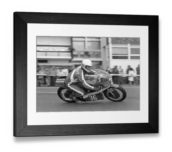 Framed Print : Phil Parrott (Yamaha) 1983 Lightweight Manx Grand Prix Framed Print : Phil Parrott (Yamaha) 1983 Lightweight Manx Grand Prix
