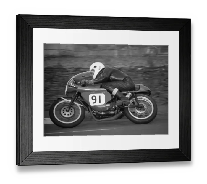 Framed Print : Anthony Ainslie (Ducati) 1986 Classic junior Manx Grand Prix Framed Print : Anthony Ainslie (Ducati) 1986 Classic junior Manx Grand Prix