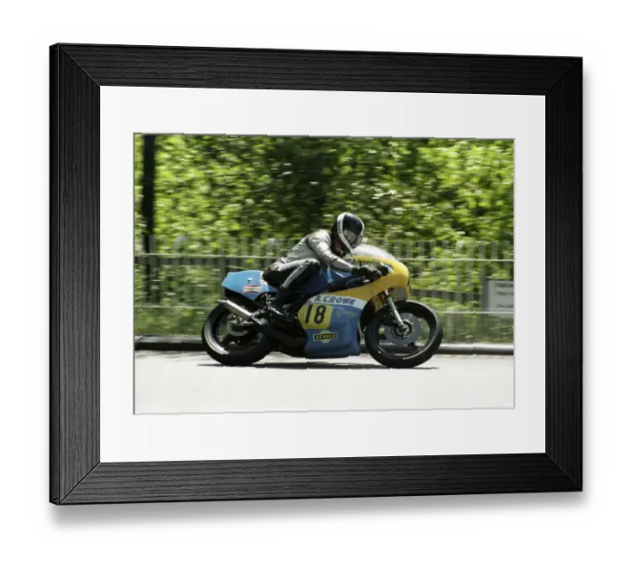 Framed Print : Richard Coates (Yamaha) 1985 Senior TT Framed Print : Richard Coates (Yamaha) 1985 Senior TT