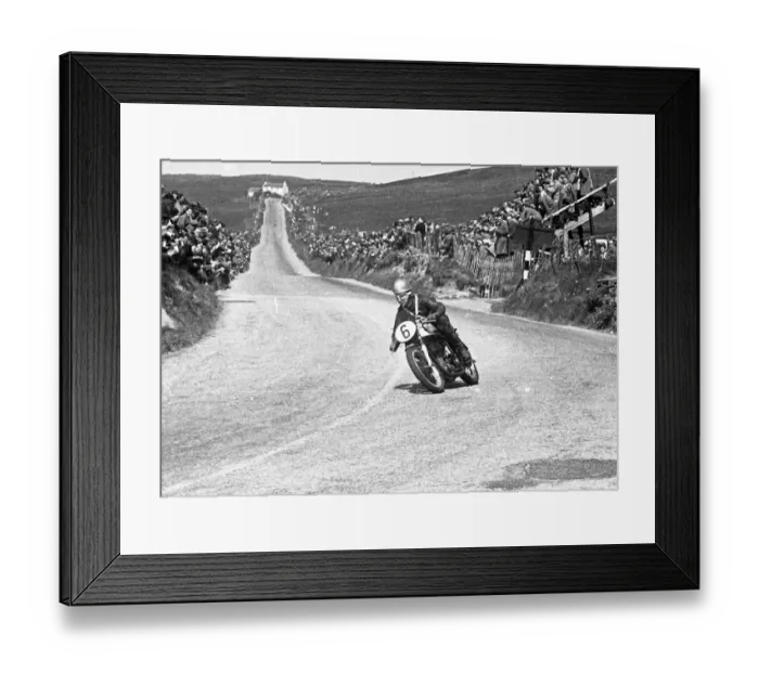 Framed Print : Ray Travers (Norton) 1953 Senior TT Framed Print : Ray Travers (Norton) 1953 Senior TT