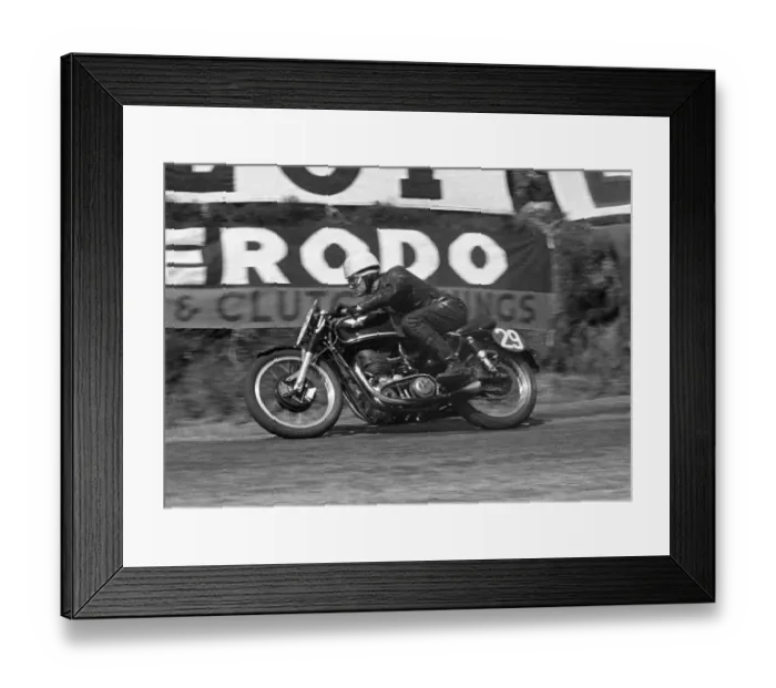 Framed Print : Derek Farrant (Matchless) 1953 Senior TT Framed Print : Derek Farrant (Matchless) 1953 Senior TT